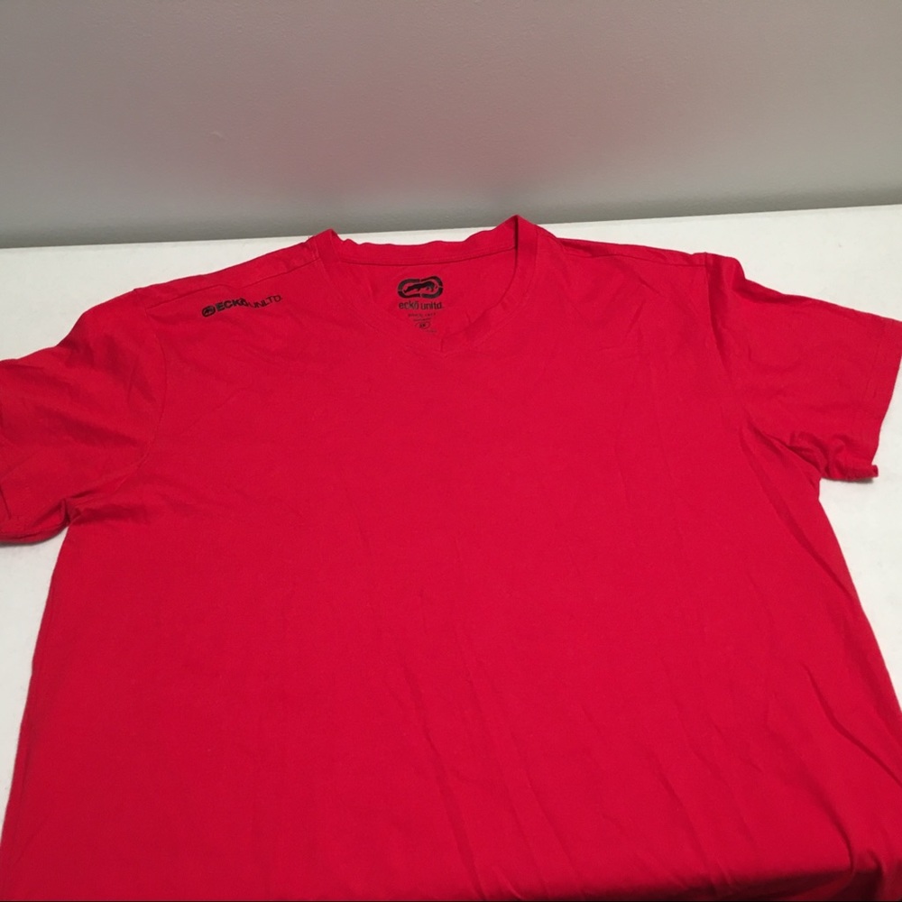 Ecko Unlimited Men’s  Red V-Neck t-shirt
